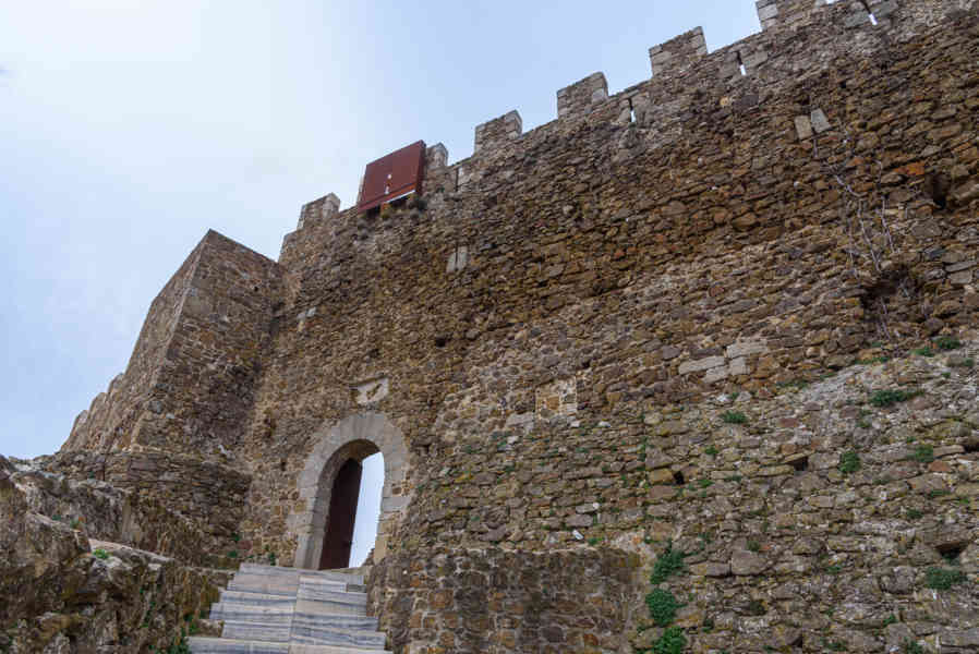 Girona - Arbúcies - castillo de Montsoriu 11.jpg